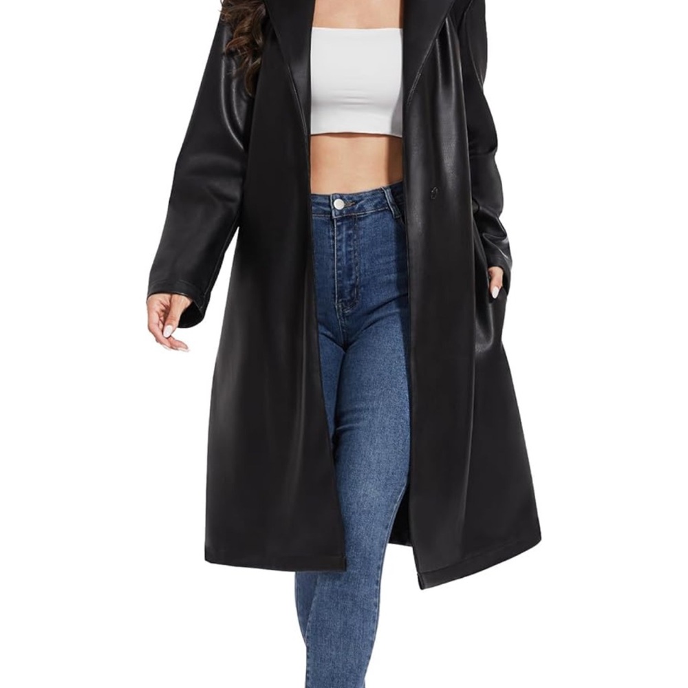 Faux leather trench coat 🖤